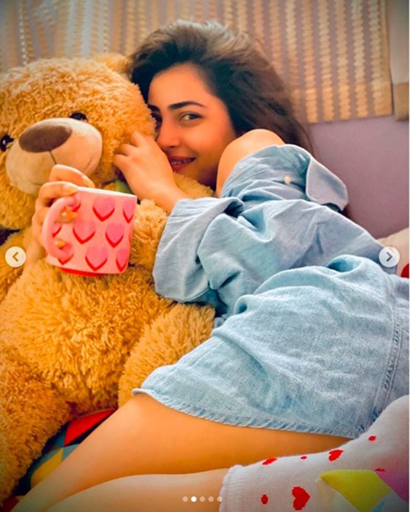 Jasmine Roy, the vamp who turns out to be social media sensation
