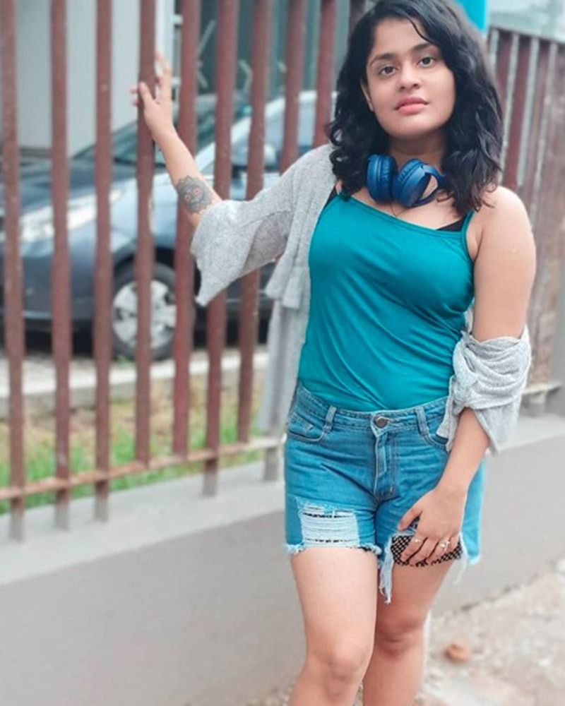Actress Tithi Basu is really turning the eyes with her hot pictures
