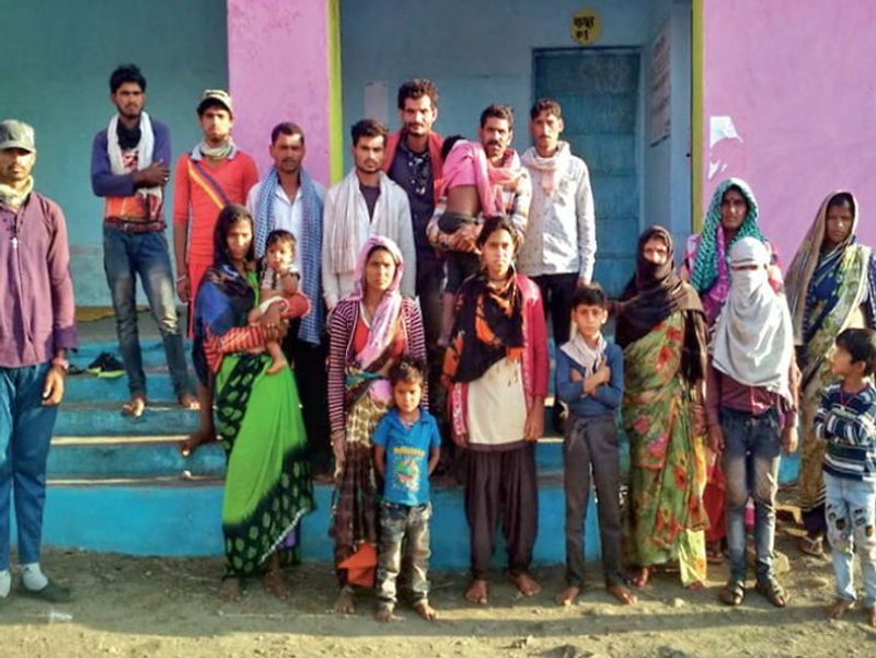coronavirus positive latest cases lockdown young man died after heart attack during walking delhi to morena kpr