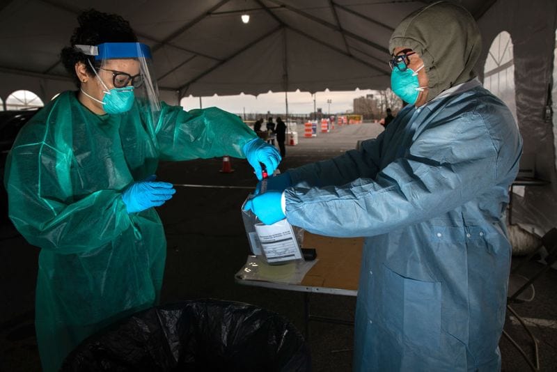 Doctors living in tents to protect wife and children from corona virus infection kps