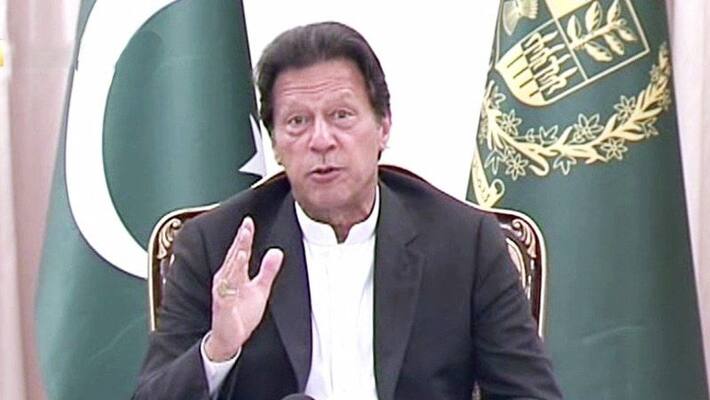 Pakistan living Hindu peoples ignored by imron khan government , they ask help with Indian pm Pakistan living Hindu peoples ignored by imron khan government , they ask help with Indian pm