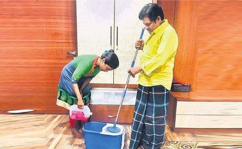 Comedian Ali house cleaning pic goes viral
