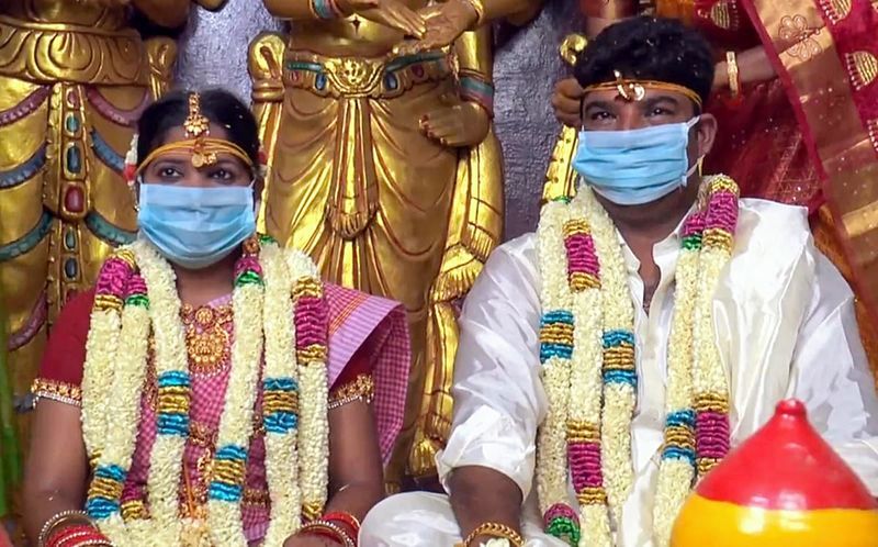 coronavirus cannot stop these couples from getting married KPP