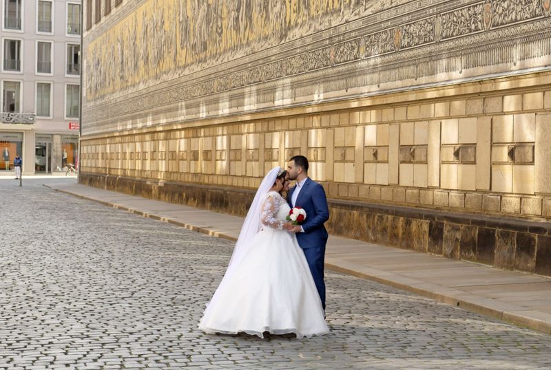 coronavirus cannot stop these couples from getting married KPP
