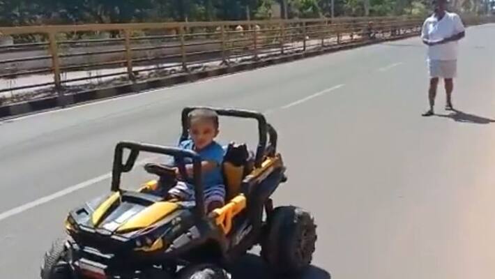 Tumkur Jds Mla breaks lock down rule to play with grandson in gubbi Tumkur Jds Mla breaks lock down rule to play with grandson in gubbi