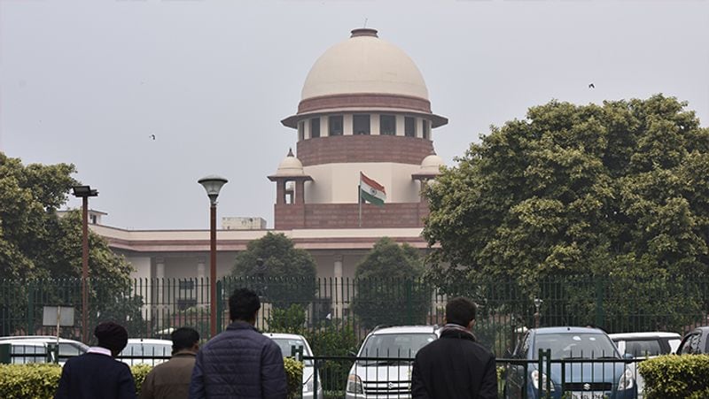 Liquor sales during lockdown: SC asks states to consider non-direct or online sales