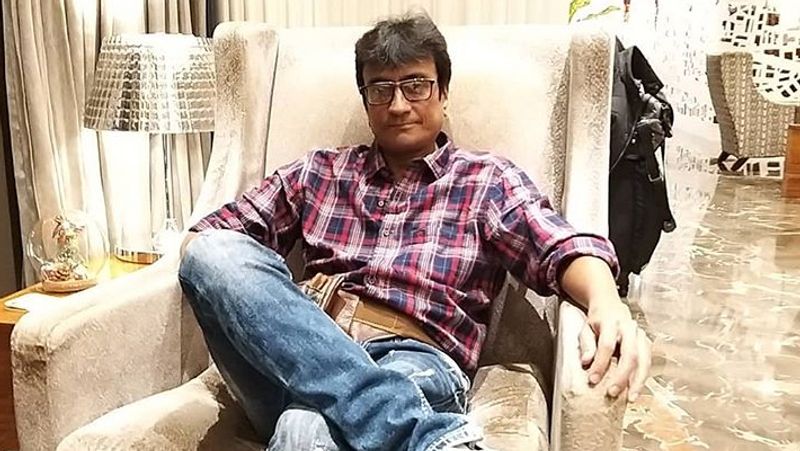 बता दें कि जेठालाल यानी दिलीप जोशी और बाबू जी यानी अमित भट्ट में 4 साल का अंतर हैं। दिलीप जोशी जहां 51 साल के हैं वहीं अमित भट्ट 47 साल है।