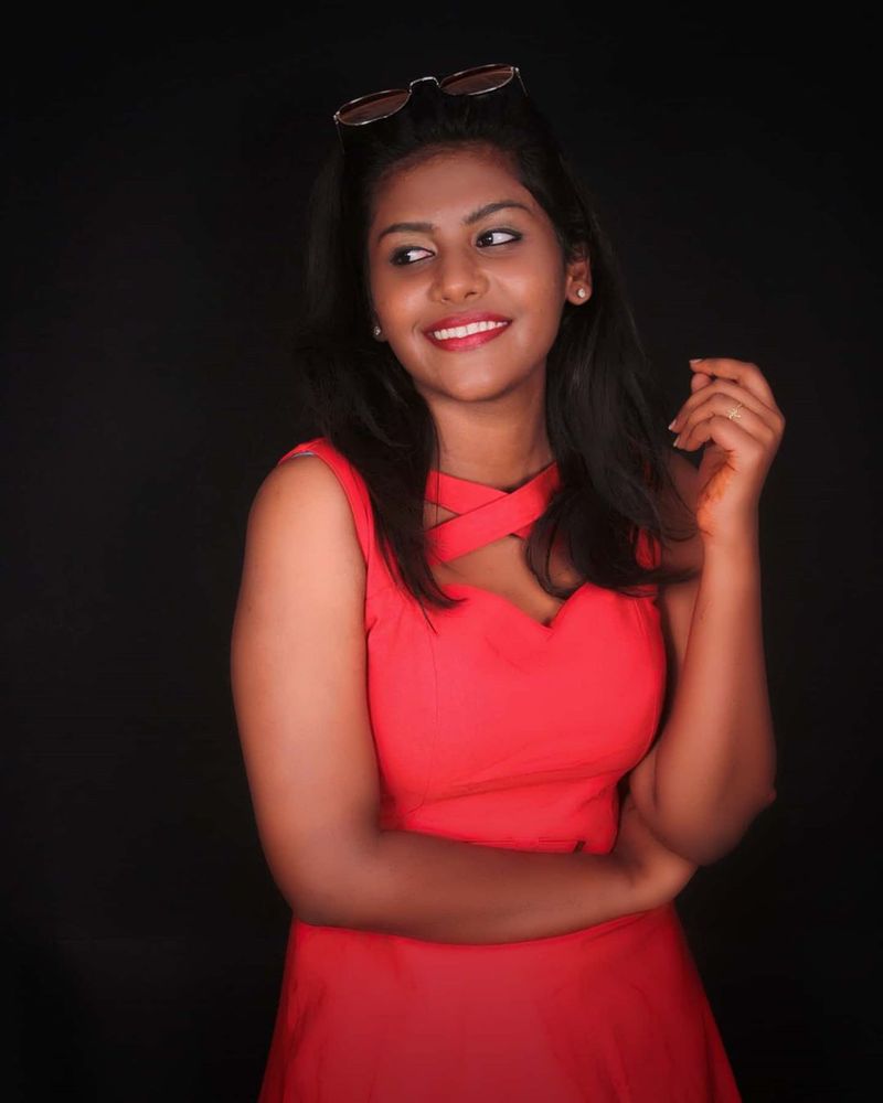 Dhivyadharshini