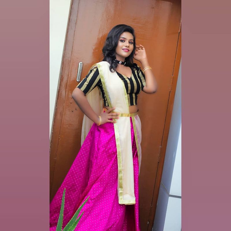 Dhivyadharshini