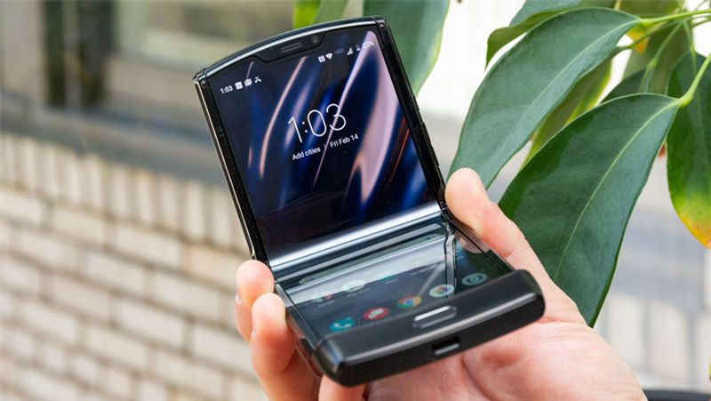 Motorola Razr's first sale canceled due to lockdown, know what are the special features kpm