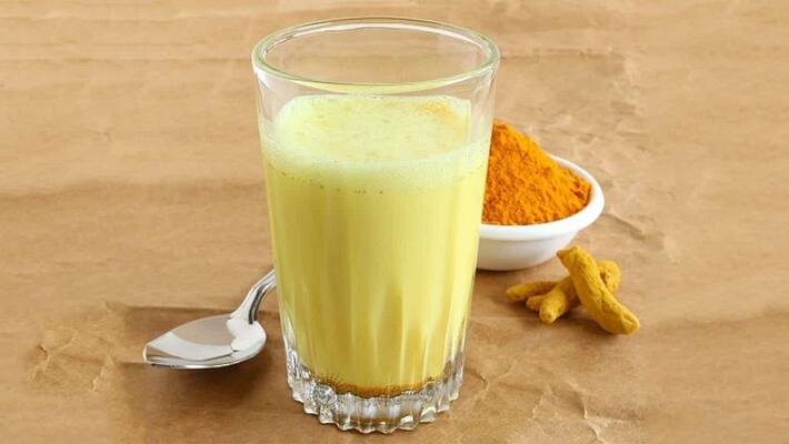 Advice of Ministry of AYUSH: turmeric milk, eating Chyawanprash and doing yoga will prevent corona MJA Advice of Ministry of AYUSH: turmeric milk, eating Chyawanprash and doing yoga will prevent corona MJA