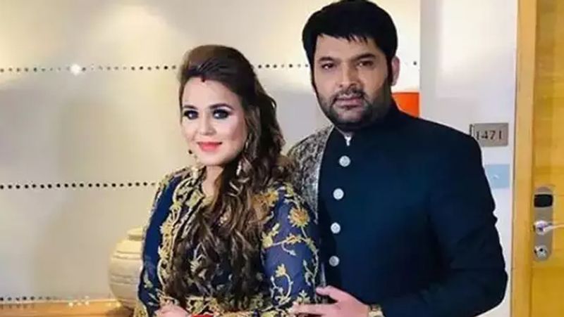 उन्हें साल 2007 में 'द ग्रेट इंडियन लाफ्टर चैलेंज' के लिए चुन लिया गया था। यहां तक भी पहुंचने उनके लिए कोई आसान बात नहीं थी। कपिल ने बताया था कि पहली बार में उन्हें रिजेक्ट कर दिया गया था, फिर उन्होंने दोबारा ऑडिशन दिया था इसके बाद उन्हें शो में एंट्री मिली थी। बाद में कपिल उस सीजन के विनर बने थे।