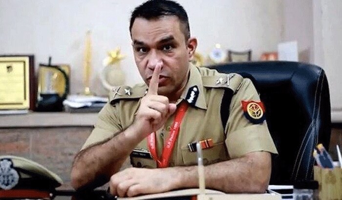 यूपी पुलिस में आईजी नवनीत सिकेरा सोशल मीडिया पर काफी एक्टिव रहते हैं। यही नहीं, फेसबुक पर आने वाली आम लोगों की शिकायतों पर भी वो एक्शन लेते हैं। इस वजह से वो अकसर ही सुर्खियों में बने रहते हैं। लखनऊ में कुख्यात गैंगेस्टर रमेश कालिया के एनकाउंटर के बाद आईपीएस नवनीत सिकेरा का नाम चर्चा में आया था। अबतक ये करीब 60 एनकाउंटर कर चुके हैं।