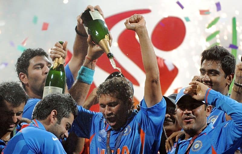 sachin tendulkar reveals that he only advised dhoni to promote himself before yuvraj in 2011 world cup final
