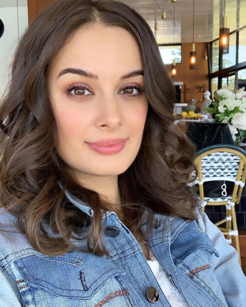Evelyn sharma