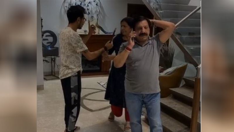 हालांकि चहल बीच में ही अपनी मां को रोक देते हैं और वो पिता पर अटैक नहीं करती हैं।