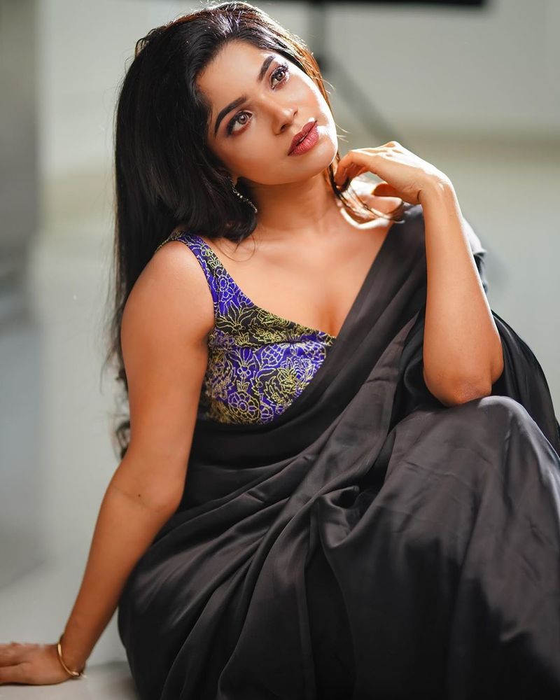Dhivyabharathi