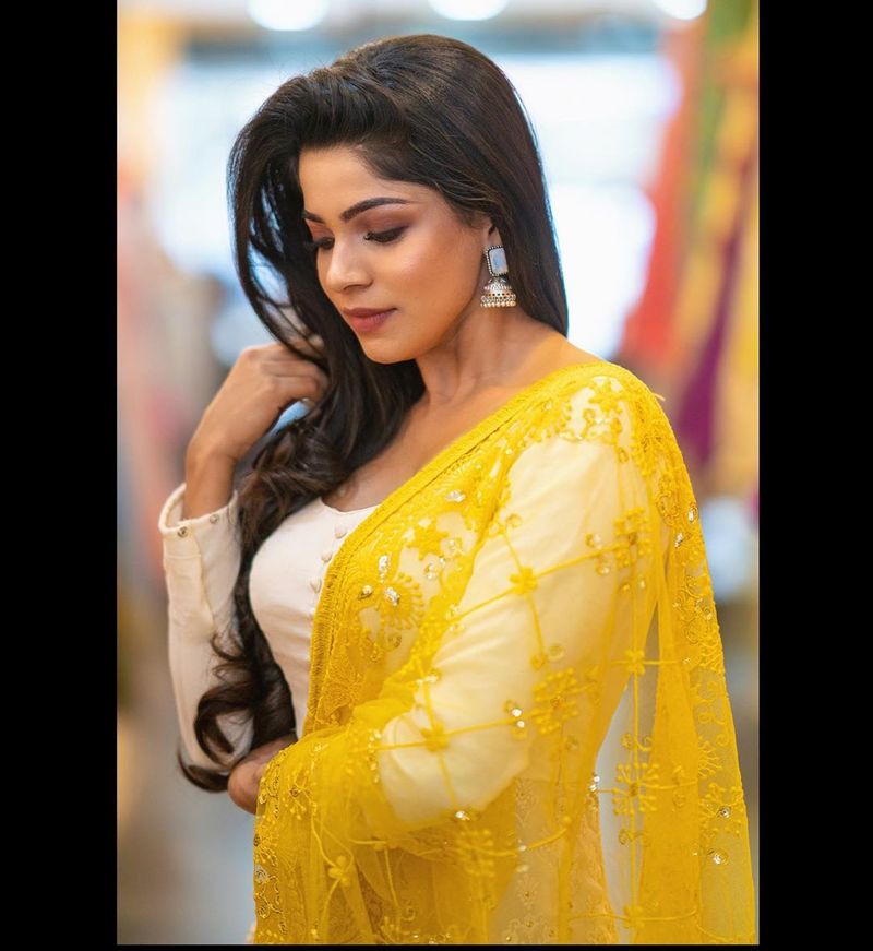 Dhivyabharathi