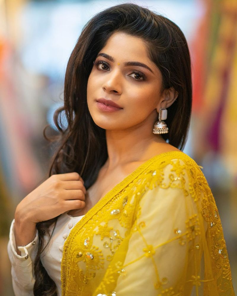 Dhivyabharathi