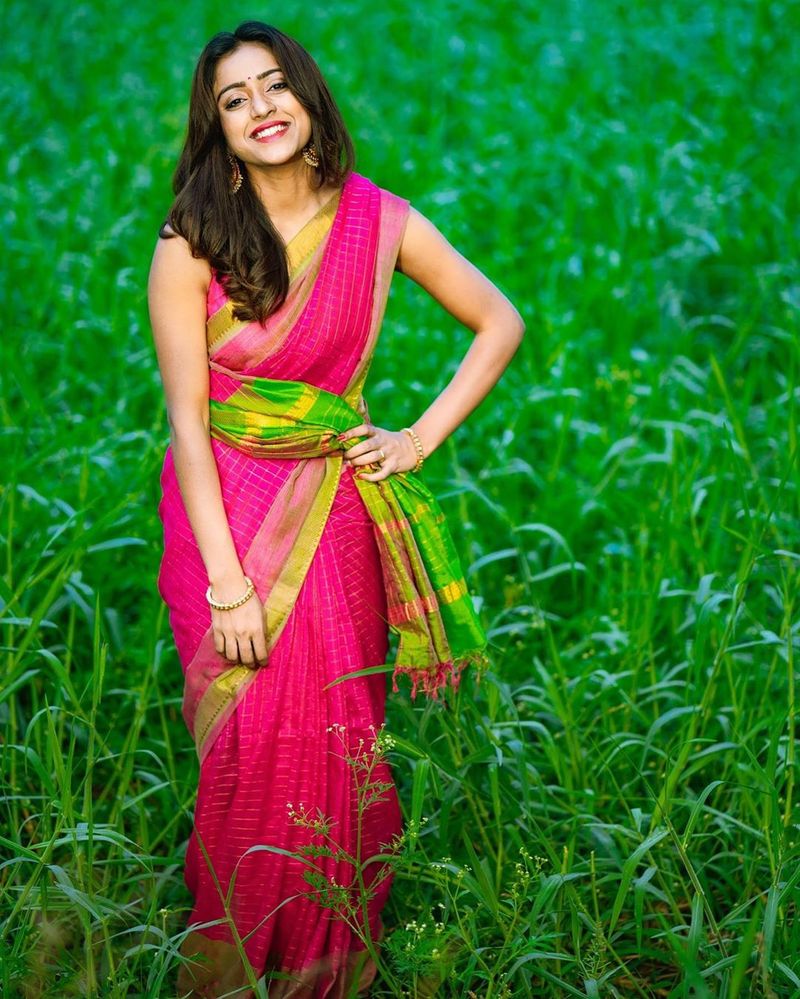 Bigg Boss 3 fame actress Vithika Sheru instagram photos