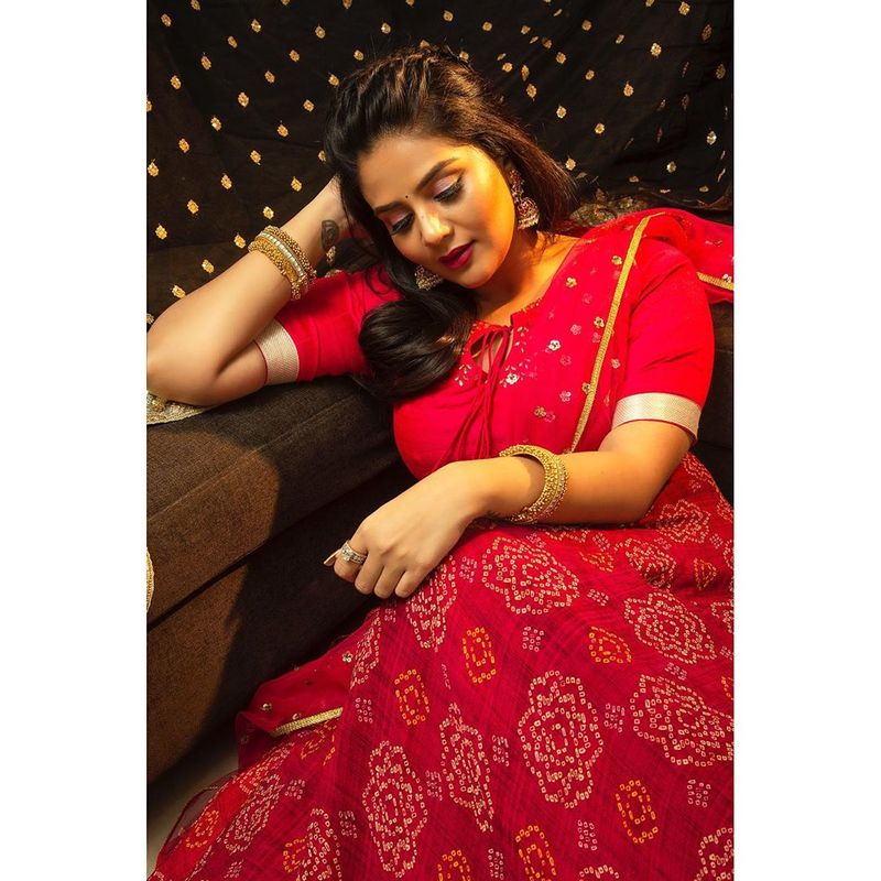 Anchor Sreemukhi latest instagram photos