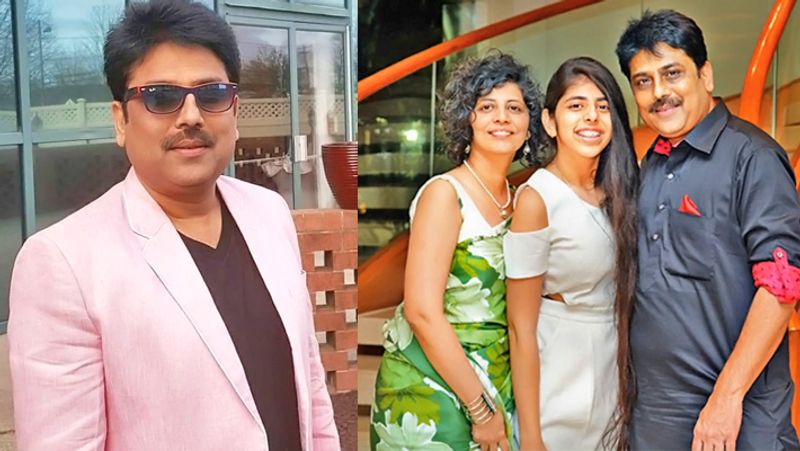 तारक मेहता उर्फ शैलेश लोढ़ा पत्नी स्वाति और बेटी के साथ।