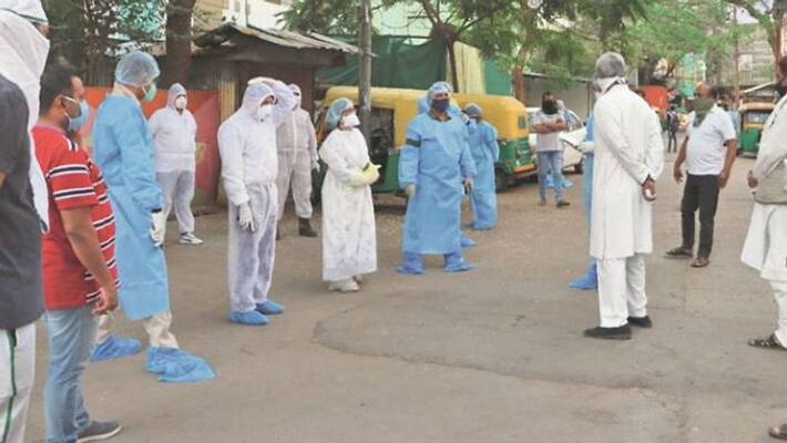 Madhya Pradesh coronavirus exposed samose wali chachi was stone pelting on doctors in indore kps Madhya Pradesh coronavirus exposed samose wali chachi was stone pelting on doctors in indore kps