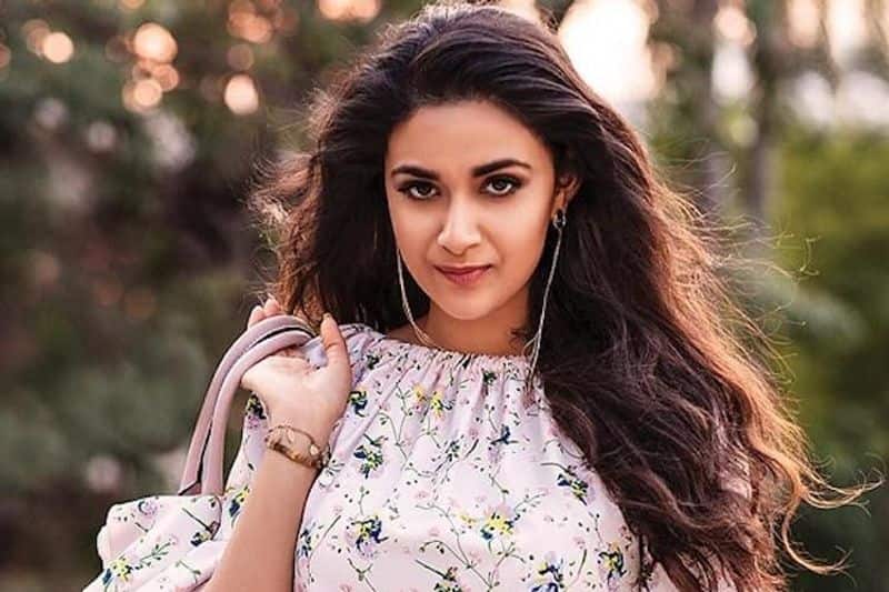 Do you know why Keerthy Suresh Reject Famous Tamil Hero Love Proposal