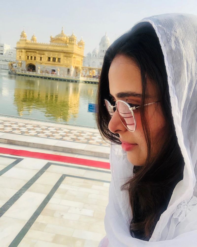Meenakshi dixit
