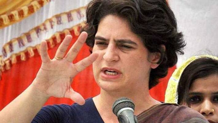 priyanka gandhi came out in support of the strike of medical staff in banda kpl priyanka gandhi came out in support of the strike of medical staff in banda kpl