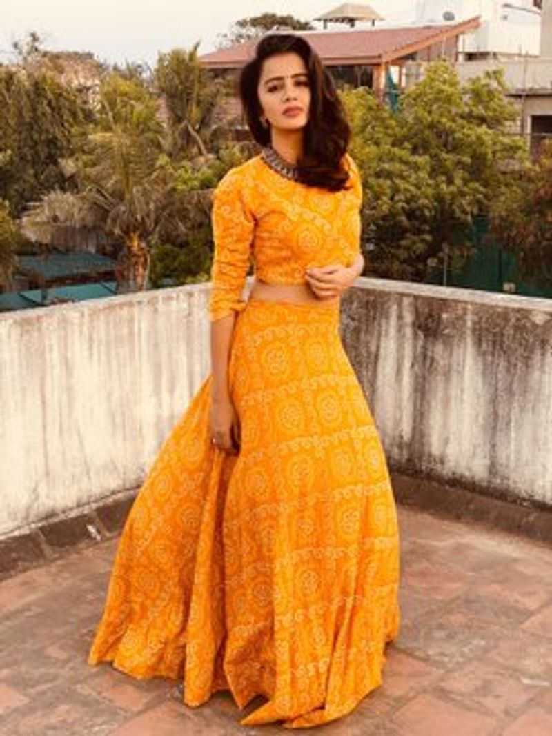 VJ Anjana
