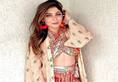Kanika Kapoor report came negative, know why you will still stay in the hospital