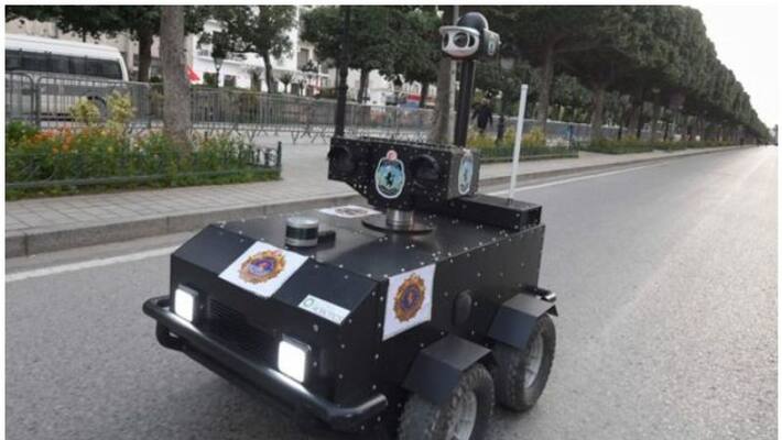 Robocop in Tunis Robocop in Tunis
