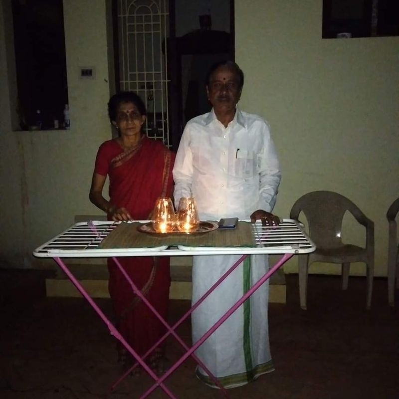 தனது வீட்டில் விளக்கேற்றிய எச்.ராஜா