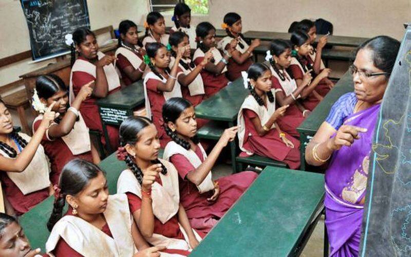 tamilnadu special training teachers salary cutting by government  for corona