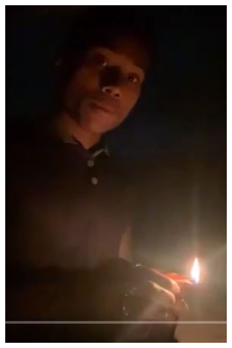নিজের প্রদীপ জ্বালানোর ছবি শেয়ার করে প্রধানমন্ত্রীর পাশে দাঁড়ানোর বার্তা দিয়েছেন ভারতীয় স্প্রিনটার হিমা দাস।