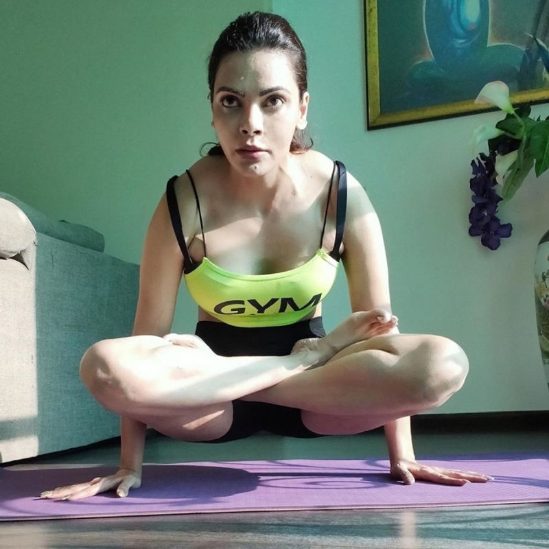 Sherlyn Chopra tells fans to take up yoga