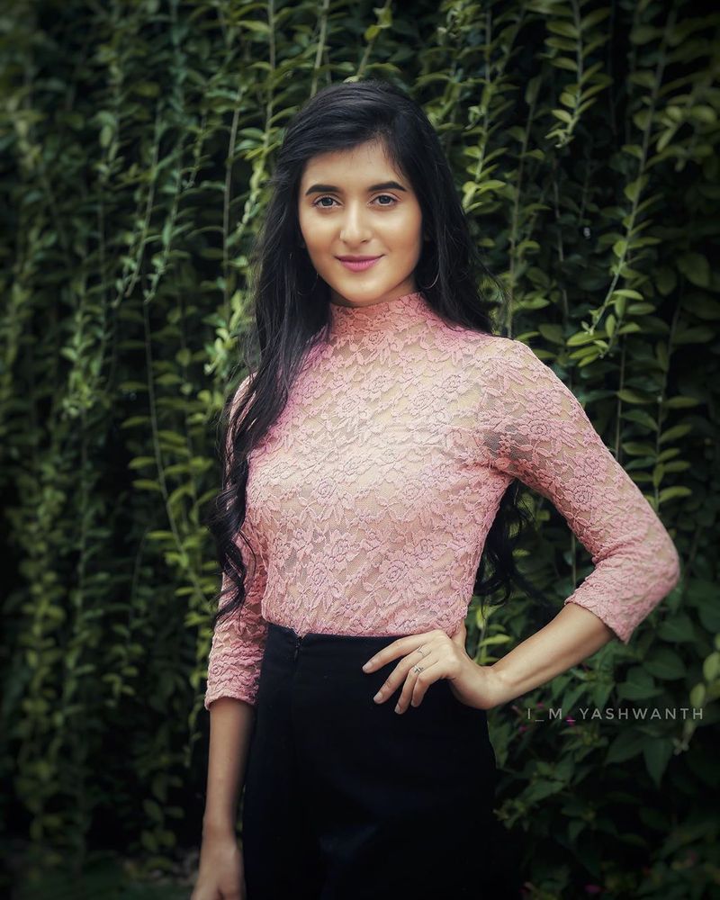 Sanjana sarathy