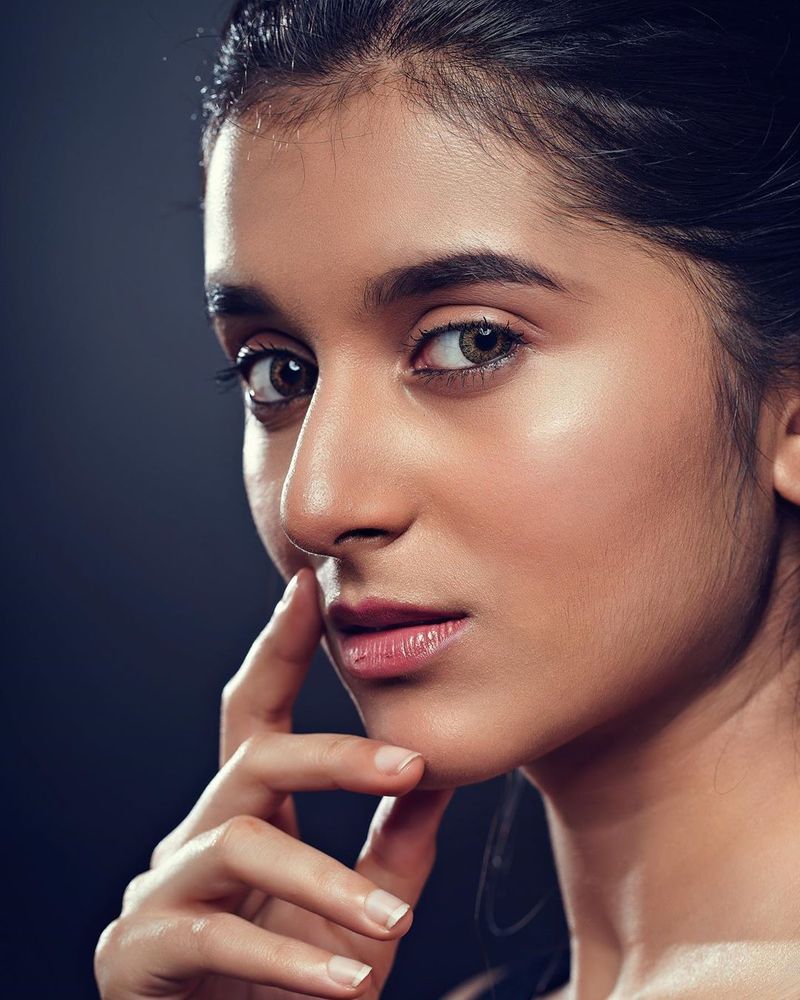Sanjana sarathy