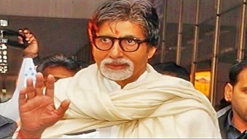 इससे पहले भी कुछ दिन पहले ही अमिताभ बच्चन ने कोरोना वायरस को लेकर एक फैक्ट शेयर किया था, जिसके लिए भी अमिताभ बच्चन को काफी ट्रोल किया गया था। खास बात ये है कि इसके बाद में पीआईबी ने उनके तथ्यों का फैक्ट चेक किया था और इस फैक्ट चेक में सभी तथ्य गलत पाए गए थे। हालांकि, इसके बाद बिग बी ने अपना ट्वीट डिलीट कर दिया था।