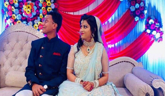 अफसर संघमित्रा बौद्ध और अभिषेक चौरसिया ने अपनी सगाई 8 फरवरी को कर ली थी। SDM अभिषेक चौरसिया भिंड में पदस्थ हैं। यह शादी दतिया से होनी थी।शादी की तैयारियों के तहत मैरिज गार्डन व कैटरिंग आदि की बुकिंग के साथ शादी की पूरी खरीददारी भी हो चुकी है।