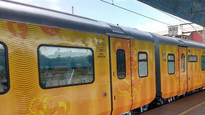 IRCTC cancel all private trains till April 30 include tejas KPP IRCTC cancel all private trains till April 30 include tejas KPP