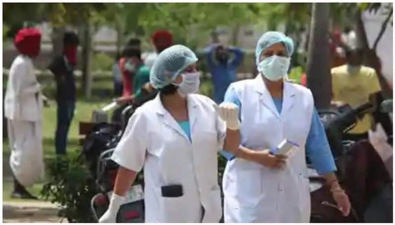 vijayakanth greets on international nurses day