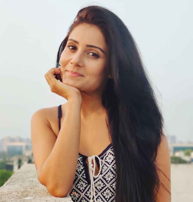 Archana gupta