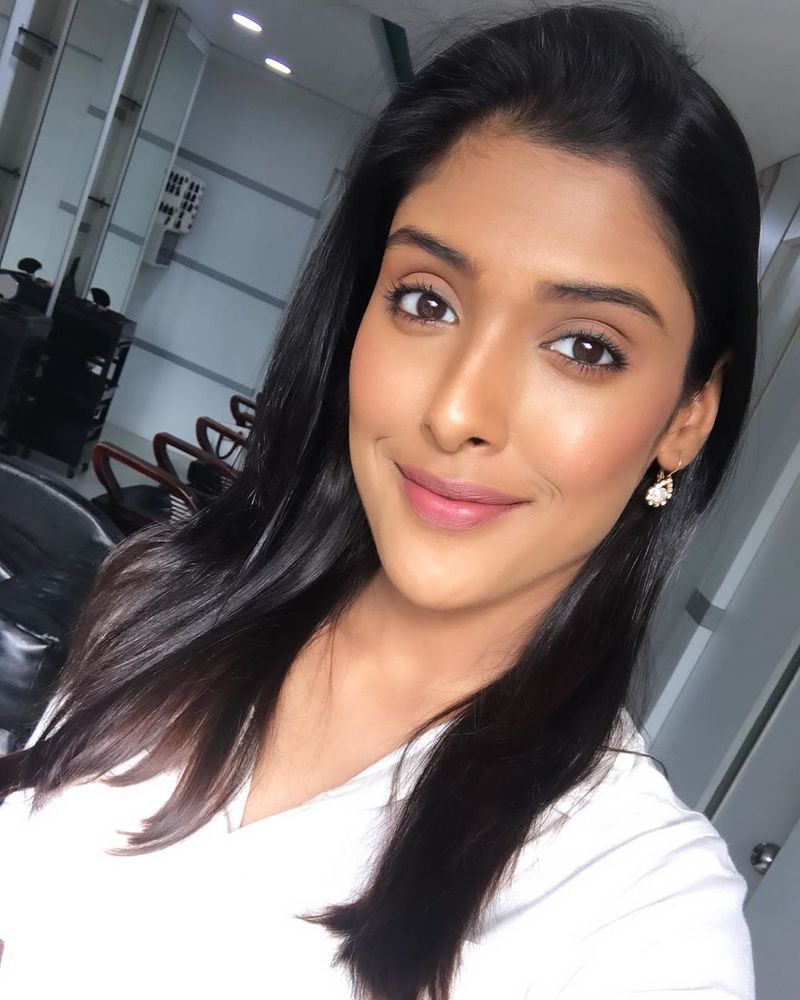 Gayathri reddy