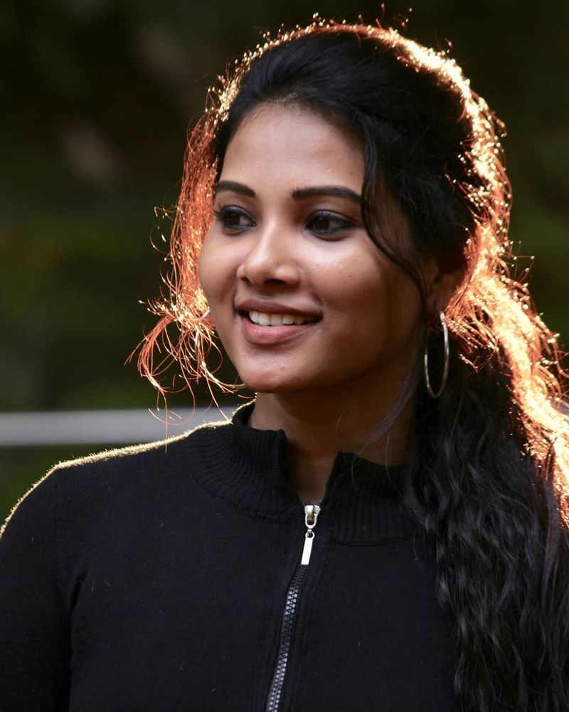 Dhivyaduraisamy