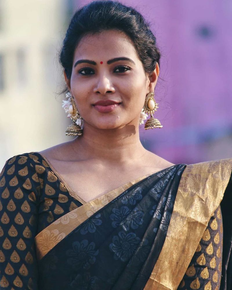 Dhivyaduraisamy