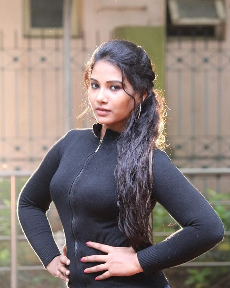 Dhivyaduraisamy