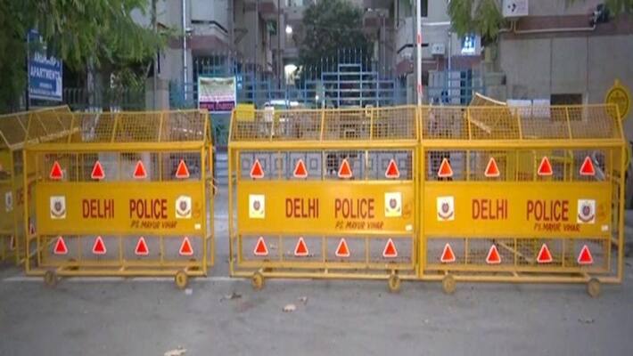 Delhi intelligence agencies warns of terrorist attack in delhi Delhi intelligence agencies warns of terrorist attack in delhi