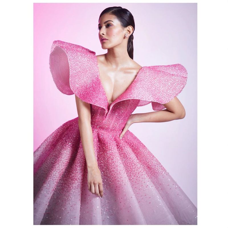 Amyra dastur